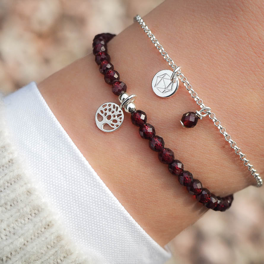 Granat Armband Silberschmuck mit Edelstein online kaufen Roter Edelstein Granat wirkung