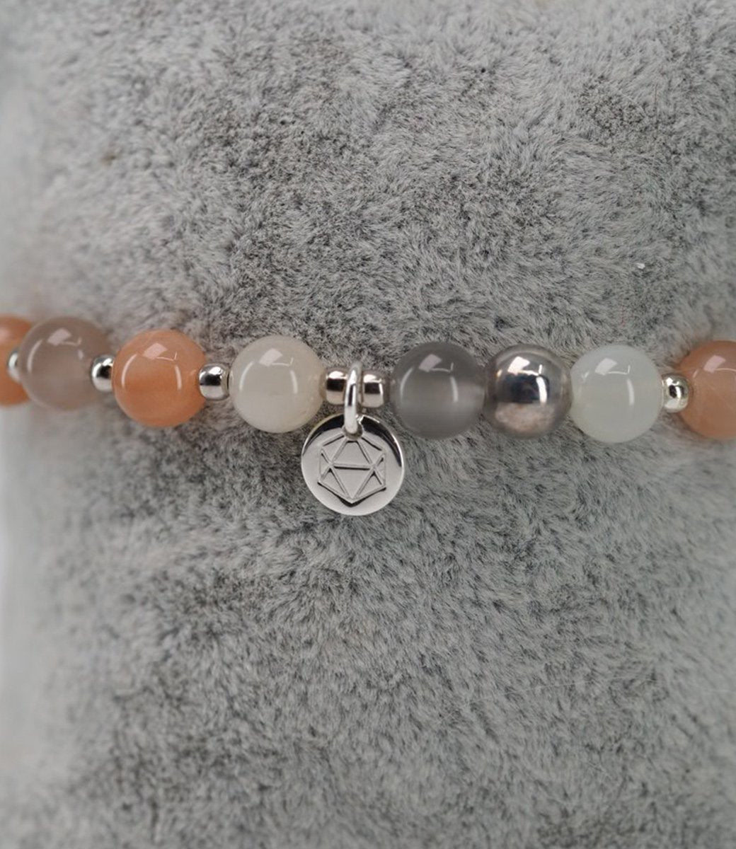 Tiara Mondsteinarmband mit Sterling Silber Heilstein Wirkung Top Geschenk 2019