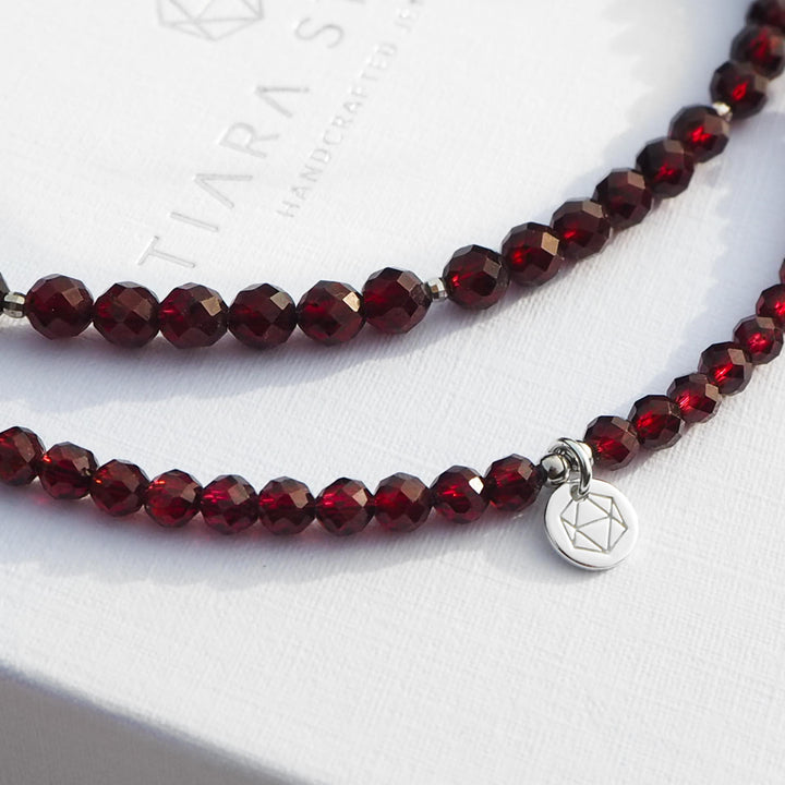 Granatkette roter granat edelsteinkette, Schmuck online Deutschland Kette mit Edelstein Rot Granat Edelsteinschmuck Granatschmuck Kette mit Anhänger Granat Granatannhänger echt silber