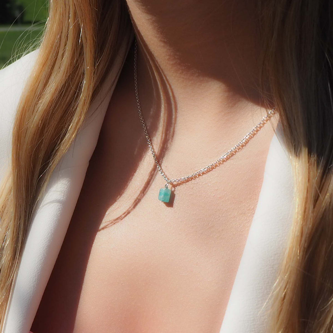 amazonitkette, edelsteinkette amazonit, türkiser edelsteinkette, amazonitschmuck heilstein