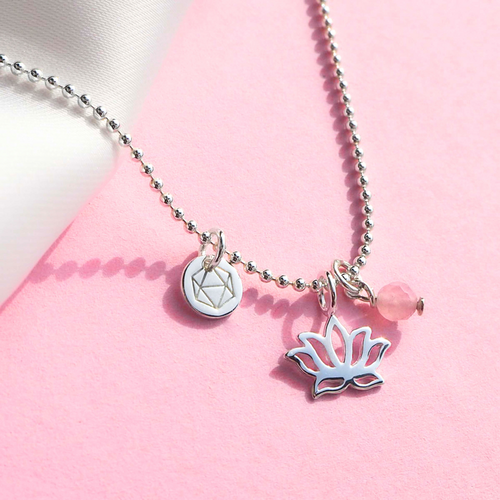 Lotusblume Anhänger silber, lotusblüte schmuck mit edelstein, symbolschmuck lotusblume yoga kette lotus mit edelstein