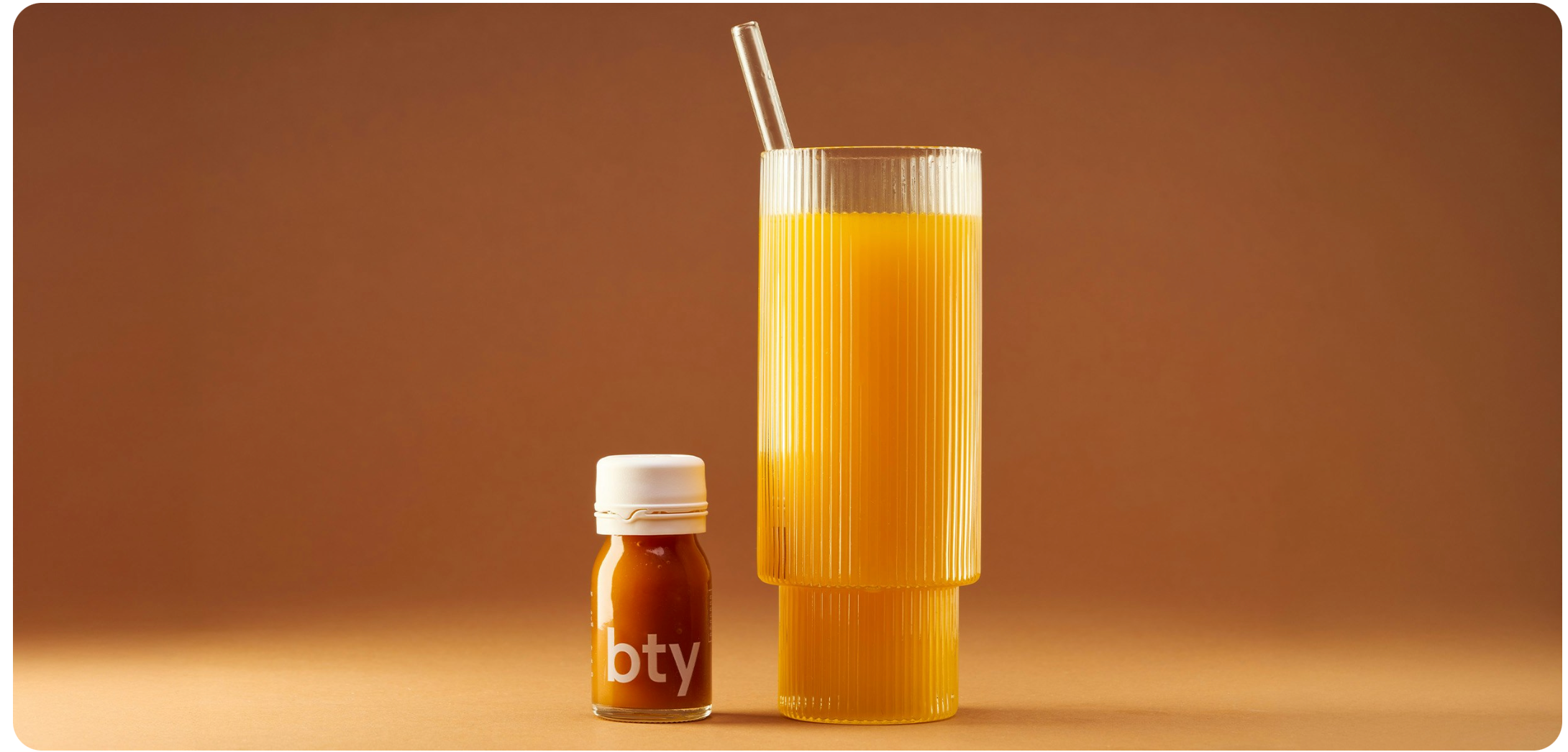 „Veganer Kollagen-Drink von Ringana – innerer Beauty-Boost für jugendliche, elastische Haut“